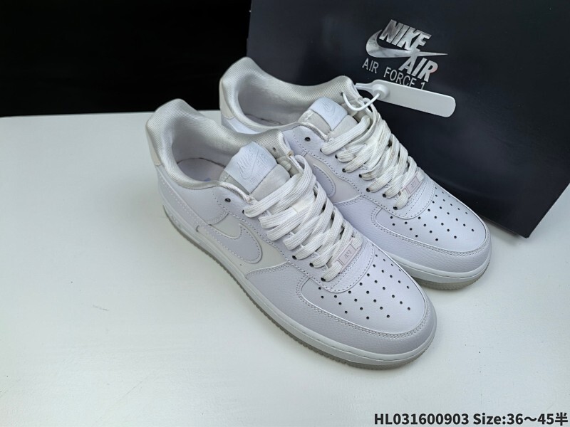 公司级✅耐克Nike Air Force 1 Low  空军一号低帮百搭休闲运动板鞋。柔软、弹性十足的缓震性能和出色的中底设计