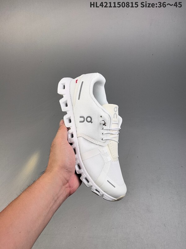 集合   Cloud X 全新综合体能训练运动鞋Cloud X 舒适乐趣跑，缓震、轻量 On昂跑