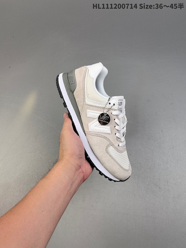 集合 New Balance/新百伦 男女鞋真标半码制，升级原楦原纸版开发版型，采用猪巴革组合组合网织布鞋面材质