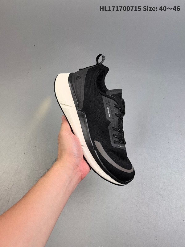 公司级✅ecco爱步Biom 2.2 舒适 网布耐磨透气 低帮跑步鞋