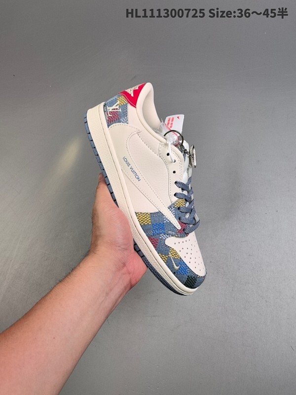 Jordan/乔丹 男女鞋真标半码制，采用软质牛剖革鞋面材质，缜密拉帮中底布，鞋垫嵌EVA缓震物料及背胶