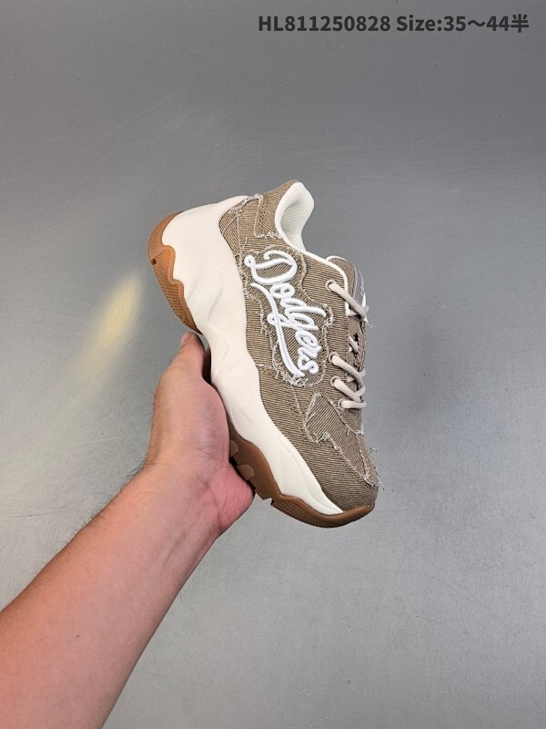 MLB BIGBALL CHUNKY VINTAGE MONOGRAM人气单品 轻量增高厚底百搭休闲运动慢跑鞋高级街头休閒品牌MLB公开了新推出的Chunky Liner系列