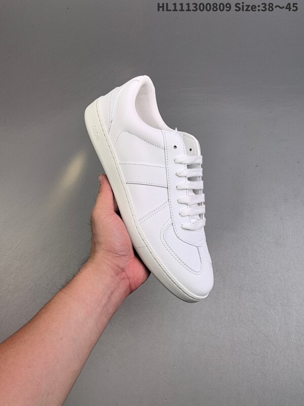 Maison Margiela Replica Calfskin 梅森 马丁 马吉拉 低帮 灰白 徽标系带时尚板鞋