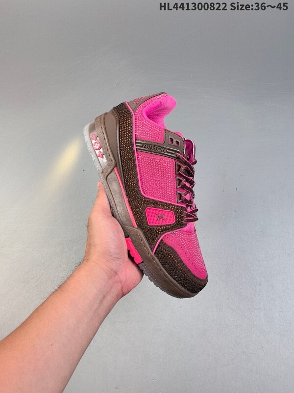 真标✅Louis Vuitton Trainer Sneaker Low 全新 LV 路易威登 休闲运动文化百搭板鞋