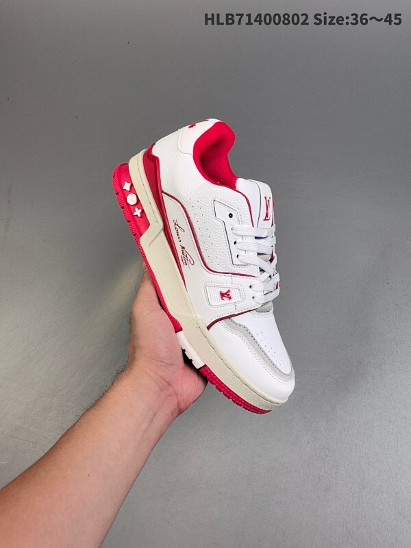 ❗全新LVLouis Vuitton Remarque Low经典低帮系带休闲运动百搭板鞋 ！