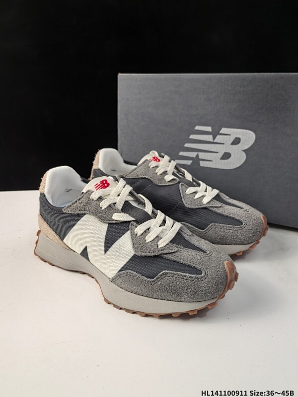 集合  真标✅New Balance 327系列 复古休闲运动慢跑鞋 以更纯粹的复古风格设计打造的全新造型 侧身还以解构设计 将 N 字标志以做旧压花样式呈现