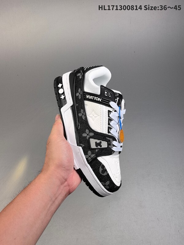 集合  真标✅Louis Vuitton Trainer Sneaker Low 全新 LV 路易威登 休闲运动文化百搭板鞋