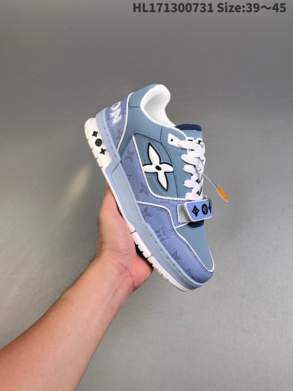 真标✅Louis Vuitton Trainer Sneaker Low 全新 LV 路易威登 休闲运动文化百搭板鞋 ！