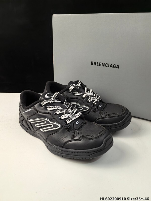 集合  Balenciaga Hamptons Worn-Out 巴黎世家涤纶（聚酯纤维）牛皮革 圆头系带 低帮 生活休闲鞋板鞋