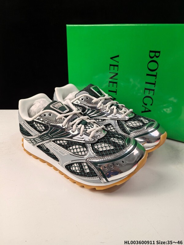 纯原版本 向品牌著名的「intrecciato」图样致敬！意大利奢侈品牌 Bottega Veneta Orbit 宝缇嘉 葆蝶家 低帮 银绿色