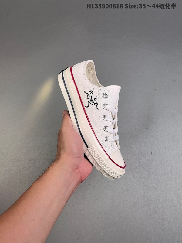 集合 匡威 始祖鸟 重磅联名  Converse Chuck 1970s 匡威联名近日火热的加拿大始祖鸟