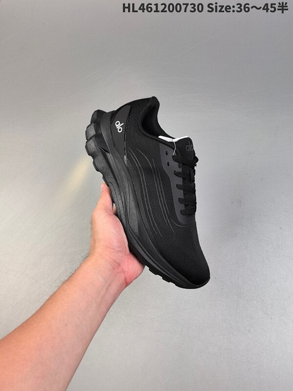 真标✅Alo yoga Alo Runner 舒适百搭防滑透气 低帮跑步鞋