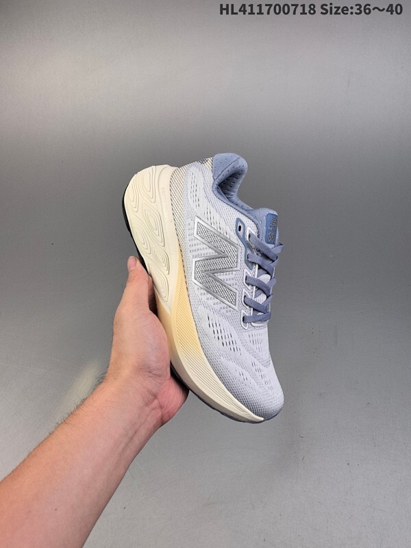 集合二  公司级✅新百伦New Balance W880系列复古老爹风休闲运动慢跑鞋 880系列是New Balance的次顶级缓震跑鞋