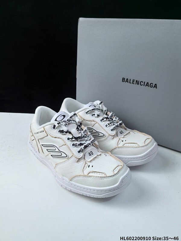 Balenciaga Hamptons Worn-Out 巴黎世家涤纶（聚酯纤维）牛皮革 圆头系带 低帮 生活休闲鞋板鞋