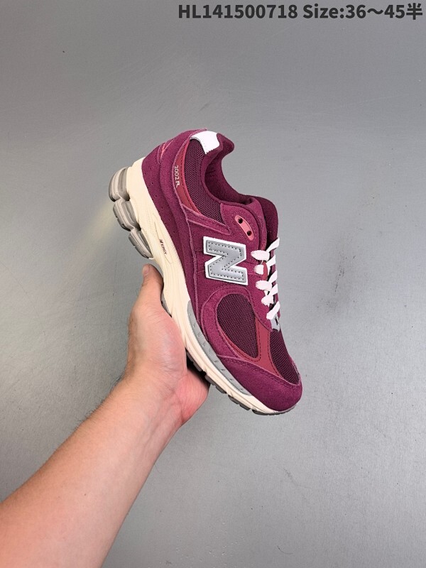 新百伦NB2002 balance 2002系列ML2002RO，那个老朋友回来了，十年前的经典设计