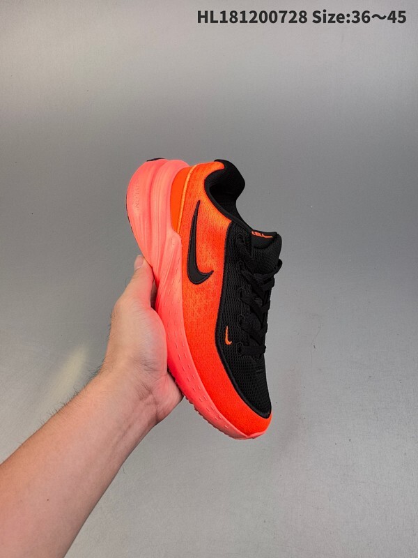 集合一  NK Uplift SC 潮流舒适 织物防滑耐磨 低帮跑步鞋  鞋底软弹又有支撑感防滑耐磨白黑色简约大方超百搭