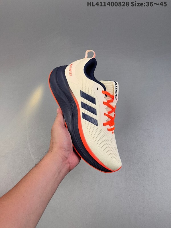 集合 Adidas/阿迪达斯 阿迪达斯Adidas Terrex Ax4 Mid GORE-TEX 男士户外防水防滑徒步鞋运动登山鞋 D68976