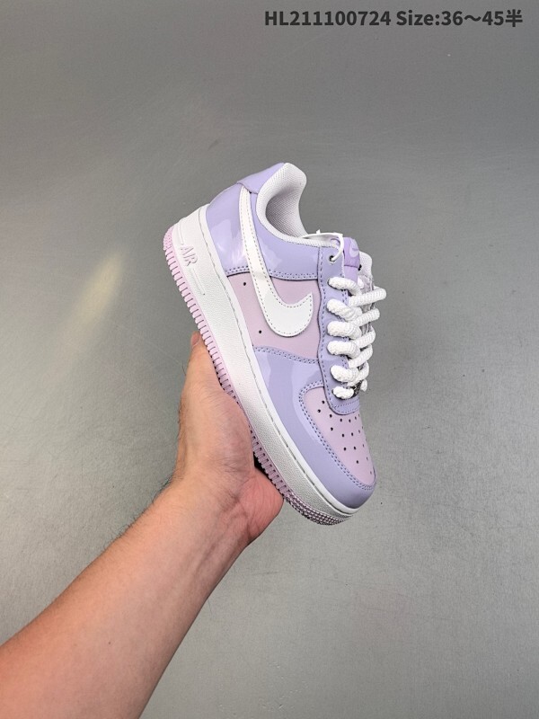 集合  ✅耐克 Nike Air Force 1 Low  空军一号 低帮百搭休闲运动板鞋。柔软、弹性十足的缓震性能和出色的中底设计