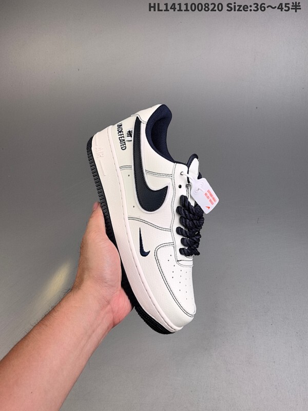 集合  ✅耐克Nike Air Force 1 Low 双勾 空军一号低帮百搭休闲运动板鞋。柔软、弹性十足的缓震性能和出色的中底设计