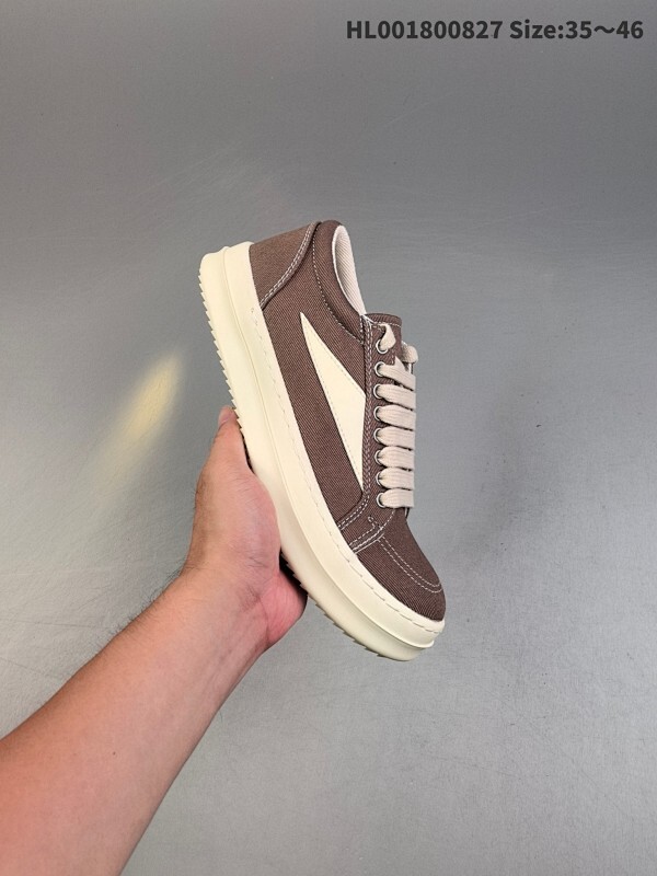 帆布 Rick Owens Drkshdw 瑞克·欧文斯 低帮 灰棕色 复古圆头皮革百搭舒适低邦时尚板鞋 在纸样剪裁学校学习了两年之后