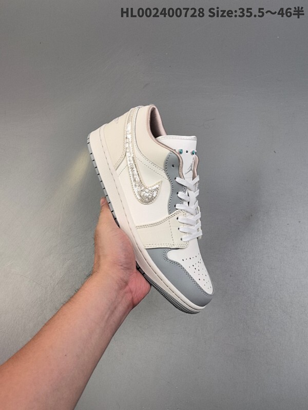 Air Jordan 1 Low "Soft Pearl" WMNS 低帮 浅珍珠白 AJ1 乔丹1代 aj1 乔1 低邦 浅烟灰色