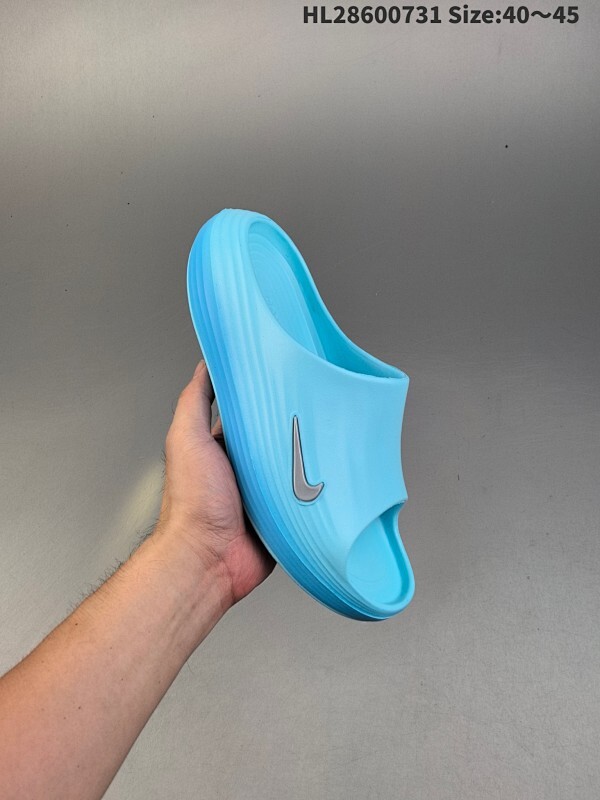 集合  公司级✅Nike ReactX REJUVEN8 Slide耐克 简约舒适 洞洞鞋 由兼具轻便性和耐用性的EVA泡沫打造