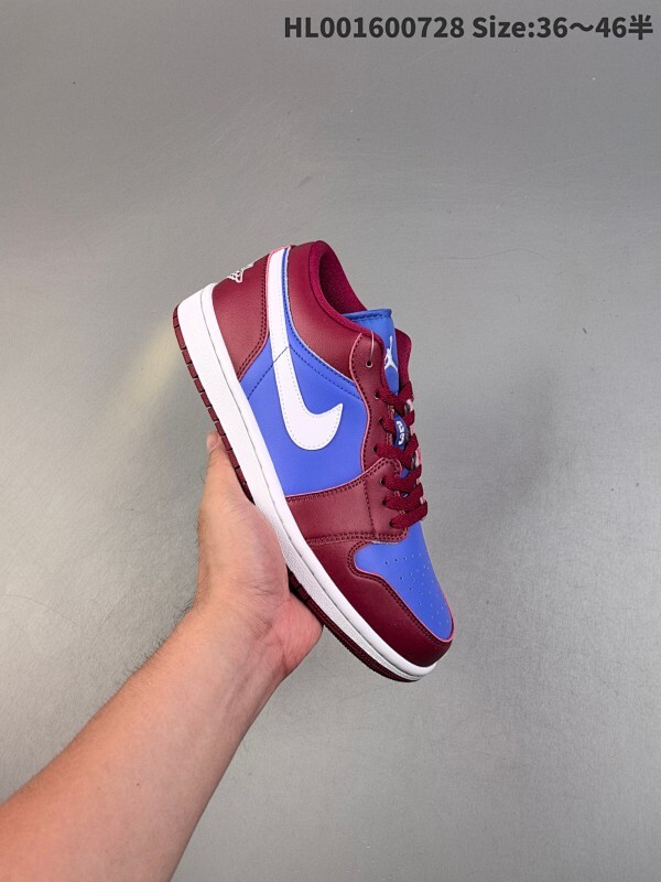 Air Jordan 1 Low 低帮 蓝红色 AJ1 乔丹1代 aj1 乔1 低邦 蓝红色 乔丹篮球鞋系列 整体采用白色、