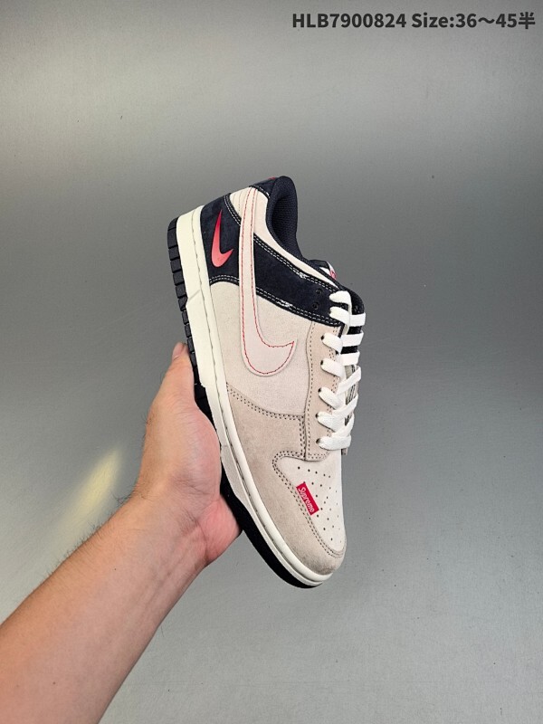 集合特价  NIKE DUNK SB LOW 全新配色 猿人头联名 定制Dunk SB顾名思义，具有经典的Dunk血缘，又注入了更多的时尚元素