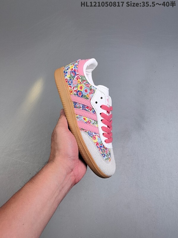 阿迪达斯 Adidas WB Pony Tonal Samba 运动板鞋 经典三叶草与德训鞋结合 复古种草。2025年新款