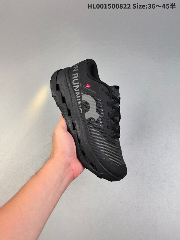 真标带半码 On Cloudultra 3 昂跑 低帮 黑色 百搭舒适透气低邦跑步鞋 高透气的双层网眼鞋面加入轻量TPU