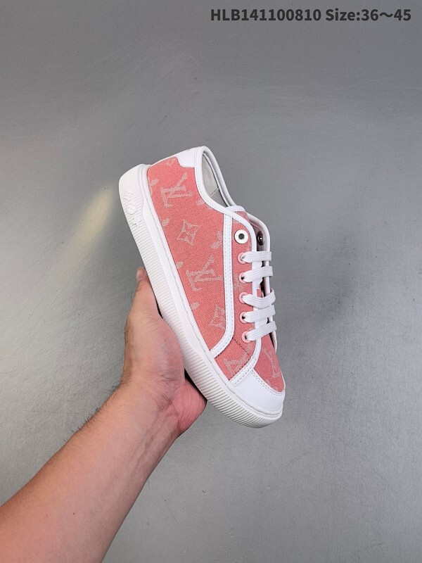 Louis Vuitton Trainer Sneaker Low 全新 LV 路易威登 休闲运动文化百搭板鞋