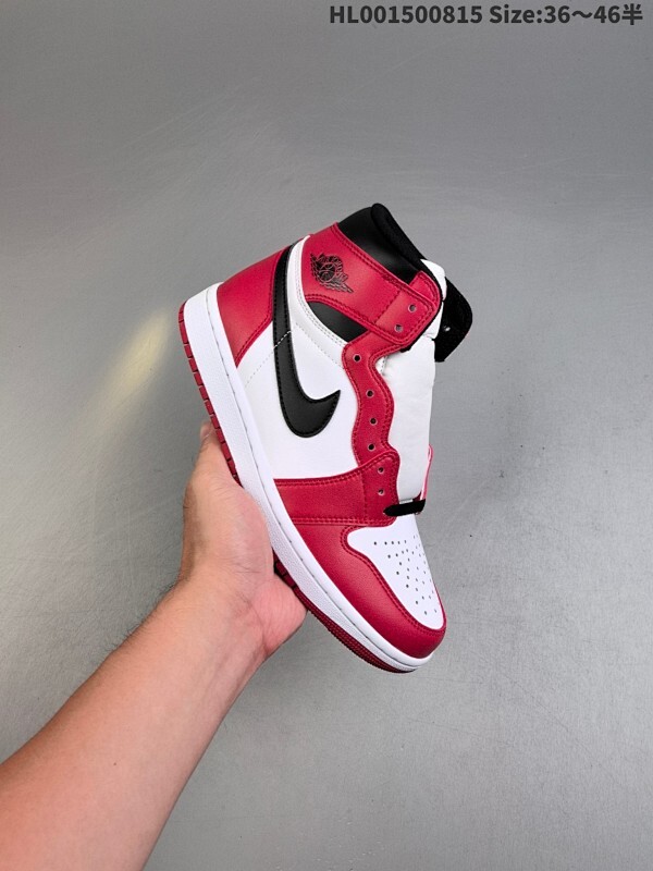 头层带半码 Air Jordan 1 Retro High OG "Chicago" 高帮 芝加哥 AJ1 乔丹1代 aj1 乔1 高邦 白黑红