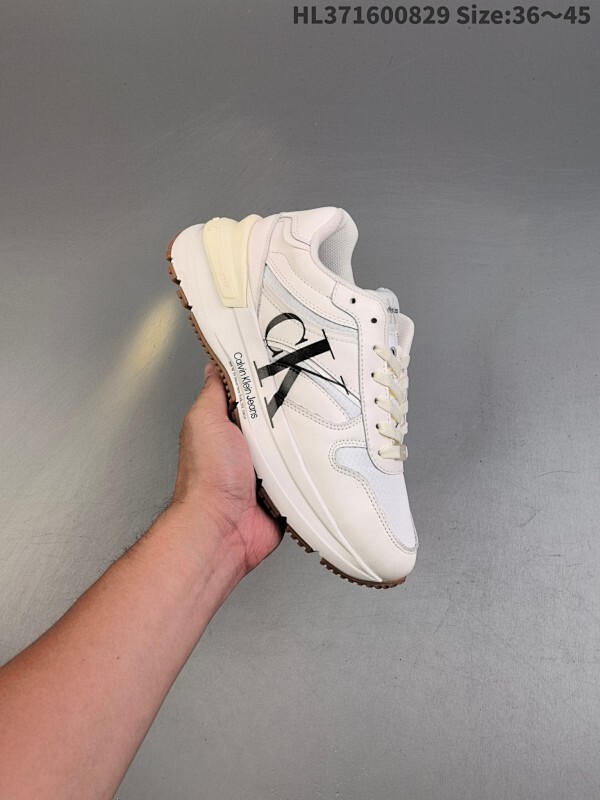 ✅CK光端支线打造，美国个性时尚品牌-卡尔文·克莱恩Calvin Klein Sneakers休闲百搭板鞋