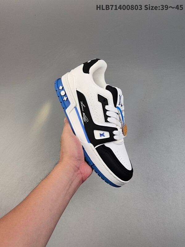 特价福利✅Louis Vuitton Trainer Sneaker Low 全新 LV 路易威登 休闲运动文化百搭板鞋
