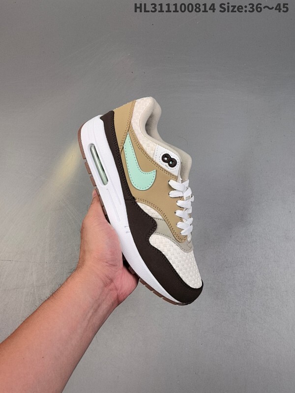 ✅Nike Air Max 1 耐克 气垫 缓震 耐磨运动鞋 鞋身材质均选择皮革 织物 麂皮多种材质覆盖 保证质感的前提下 层次感也相当不错