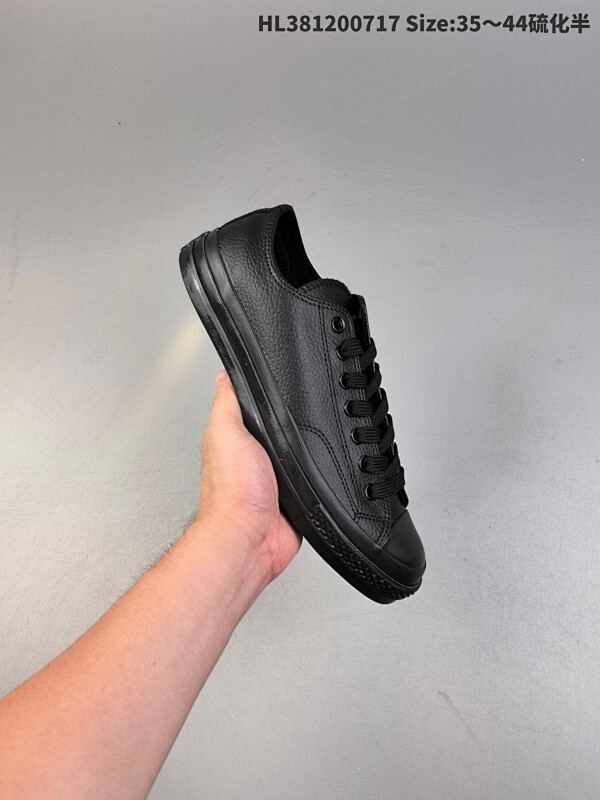 匡威低帮/高帮超软皮面 converse 1970S 经典复古，荔枝纹奶油低爆款出货Converse Chuck 70s