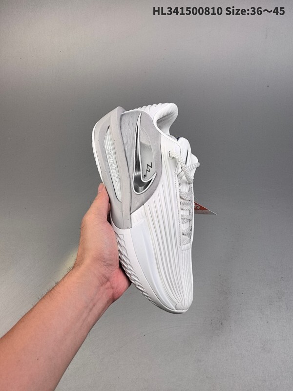 集合  Nike Air G.T. CUT 3 TURBOLX耐克新款运动篮球鞋。全掌REACT+ZOOM STROBEL+后跟ZOOM