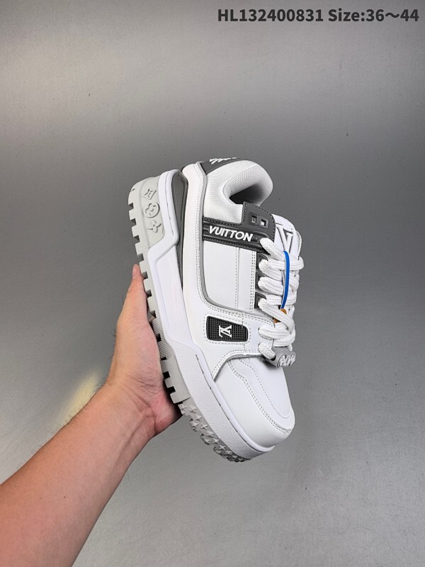 集合  LV 联名款 LOUIS VUITTON升级原楦原纸版数据开发版型#这双“变胖”了的Trainer好受瞩目「又大又圆