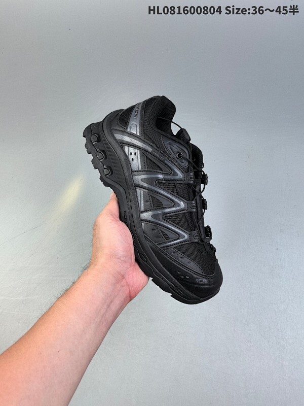 真标✅SALOMON萨洛蒙 XT-QUEST 探索者系列户外越野跑鞋 鞋面采用SENSIFIT贴合技术 全方位贴合包裹脚型 鞋跟部鞋底牵引设计