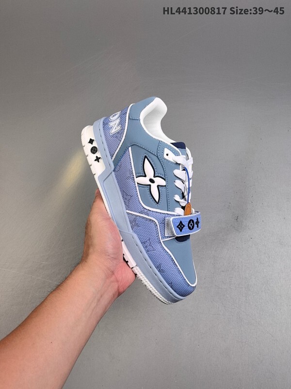 Louis Vuitton Trainer Sneaker Low 全新 LV 路易威登 休闲运动文化百搭板鞋