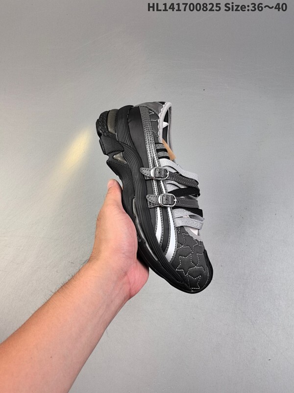 KIKO KOSTADINOV x MARC JACOBS x Asics Gel-Lokros 三方联名系列 实拍首发 采用星星图案绗缝鞋面设计