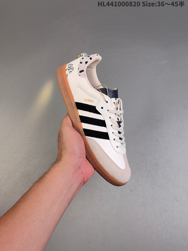 Adidas Originals Samba OG 桑巴舞系列 阿迪达斯 三叶草 绅士德训足球风百搭低帮休闲运动板鞋