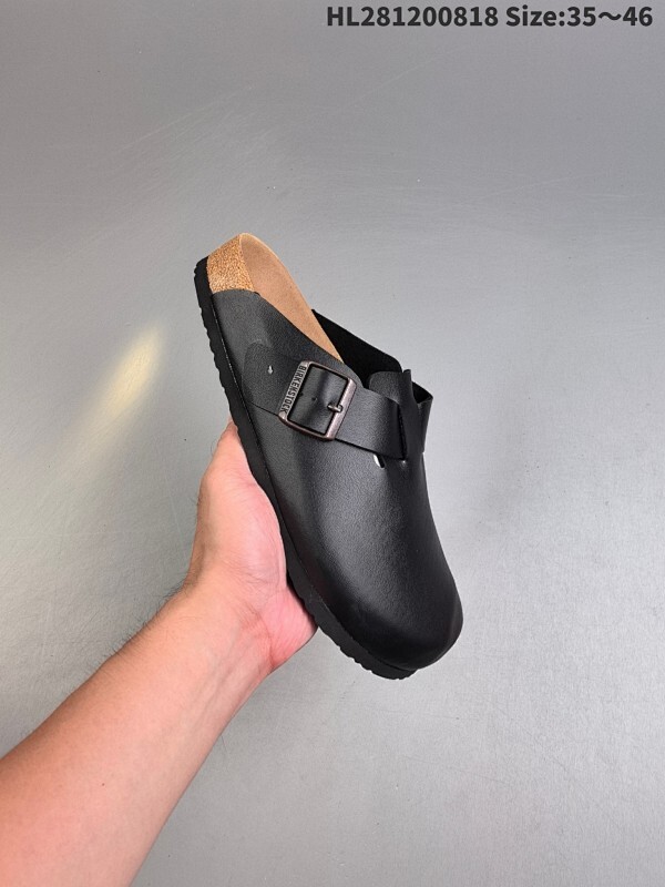 原楦开发版型，中底鞋床搭载波状外形缓震软木橡胶，外置EVA轻量片装外底❗舒适又时髦