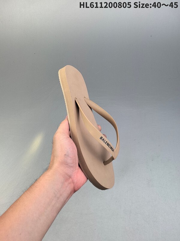 集合  公司级✅Balenciaga巴黎世家 TRACK SNEAKER 圆头夹趾人字拖鞋