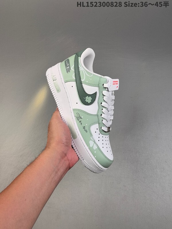 官方爆款定制 二次元主题 Nike Air Force 1 Low’07 幸运草 空军一号低帮休闲板鞋 定制皮料