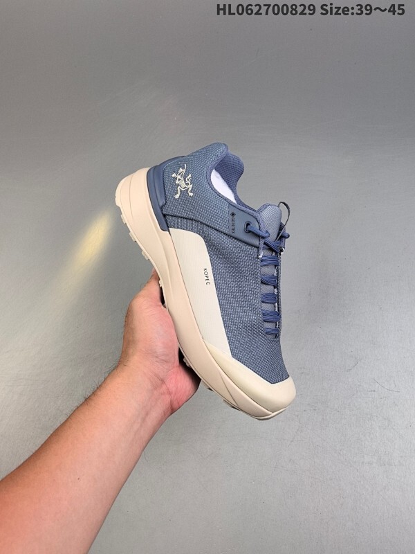 集合 公司级✅Arcteryx始祖鸟 NORVAN KOPEC GTX 覆盖防水 低帮户外登山徒步鞋 特有的独立衬垫