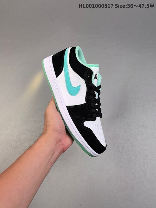 真标带半码 Air Jordan 1 Low 低帮 蒂芙尼绿 AJ1 乔丹1代 aj1 乔1 低邦 郭艾伦 男女同款 乔丹篮球鞋系列 鞋身整体黑