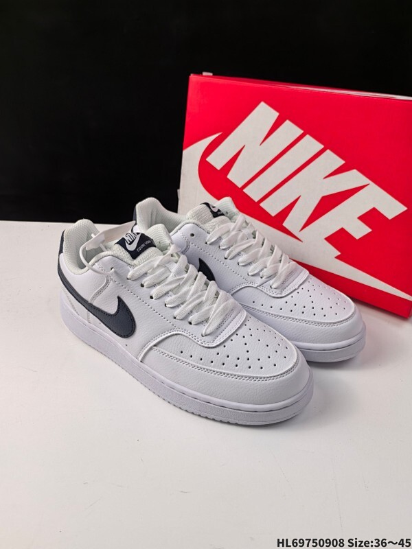集合 Nike Court Vision 1 Low 耐克 低帮 白蓝黄 鞋身以白色作为主色调，使鞋款十分百搭，同时鞋身两侧Swoosh Logo使用海军蓝打造