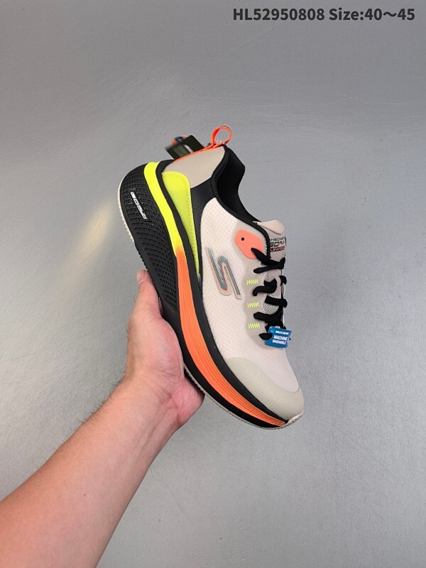 Skechers 斯凯奇 男女高透气回弹舒适缓震一脚蹬设计运动跑步鞋！