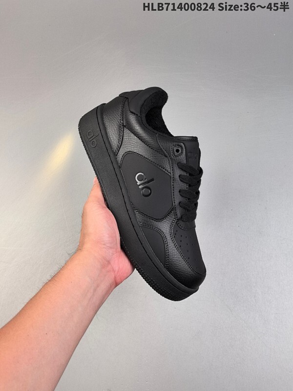 alo Recovery Mode yoga 易梦玲 Jisoo智秀同款小白鞋  等多位明星同款上脚  主打各大平台外贸主推